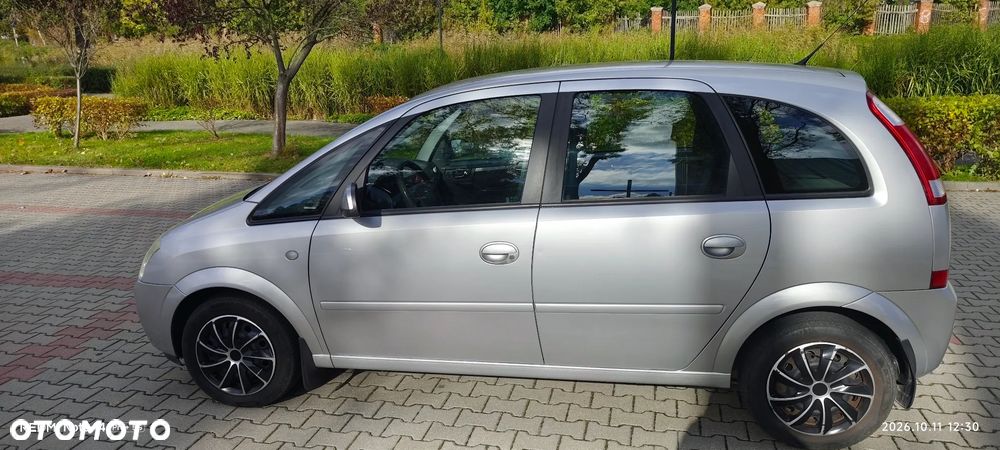 Opel Meriva - 25