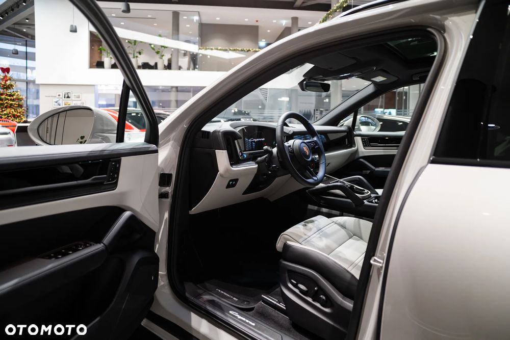 Porsche Cayenne E-Hybrid PHEV - 12