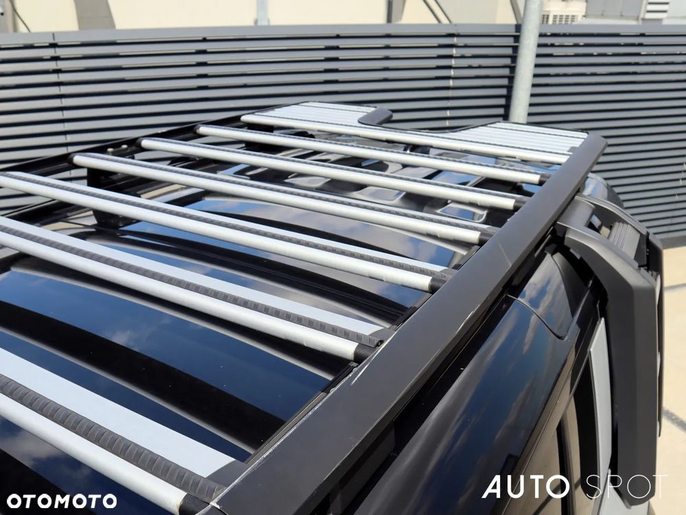 Land Rover Defender 110 P400 First Edition - 16