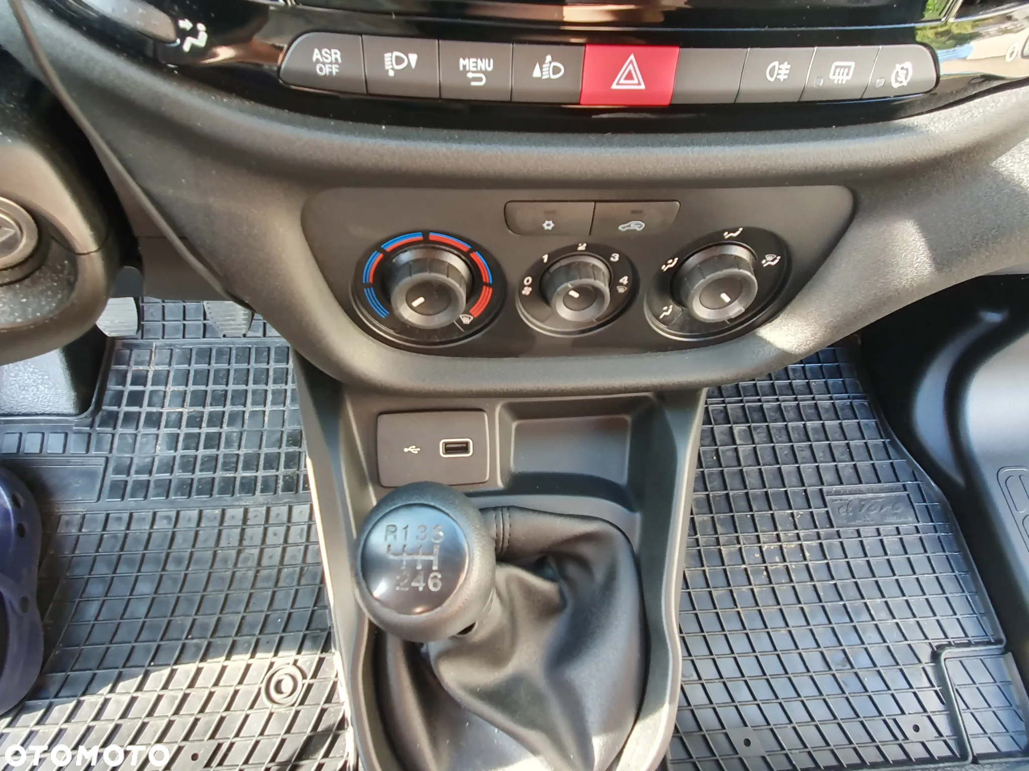 Fiat Doblo - 12