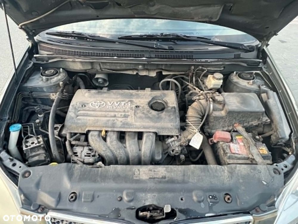 Toyota Corolla 1.6 VVT-i Terra - 9
