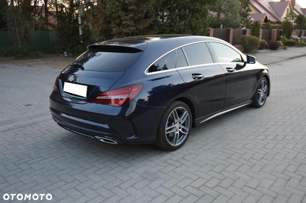 Mercedes-Benz CLA 180 d AMG Line - 10