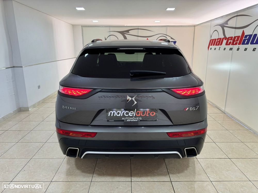 DS DS7 Crossback E-Tense Performance Line EAT8 - 8