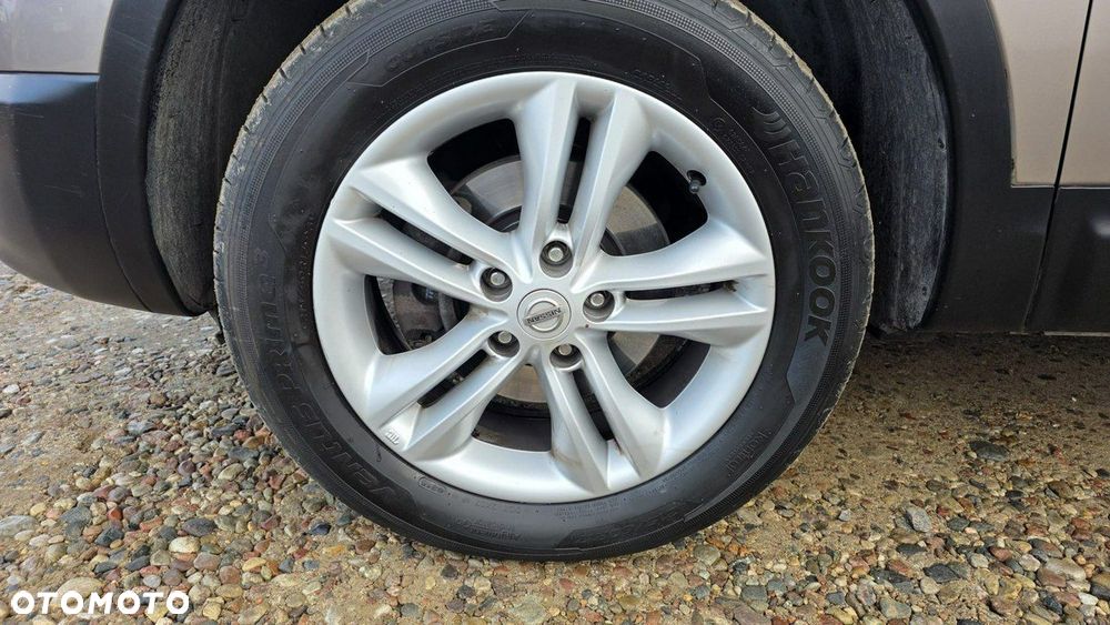 Nissan Qashqai - 10