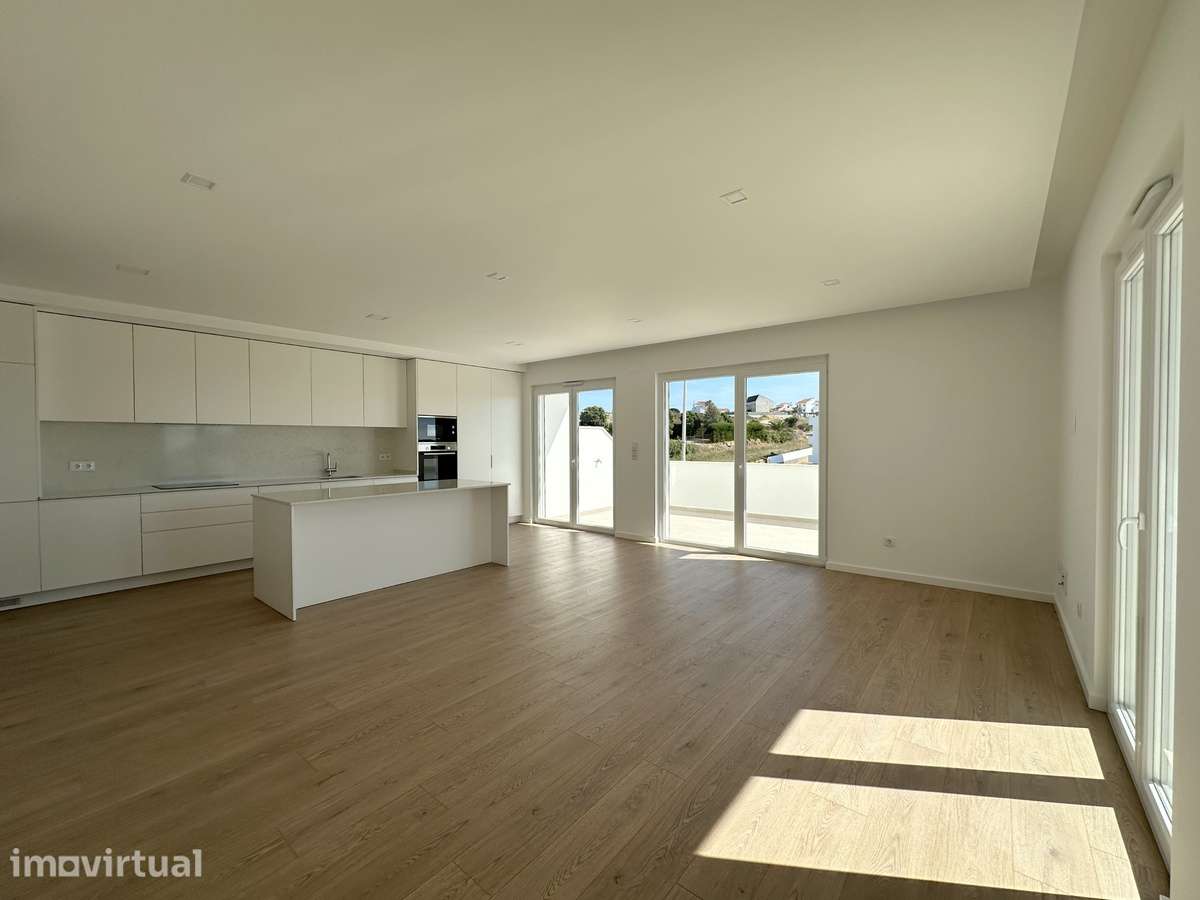 Apartamento T2 Novo com Terraço de 102 m² e Vista Mar na Ericeira - Grande imagem: 2/38