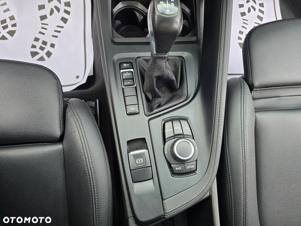 BMW X1 xDrive25i xLine - 13