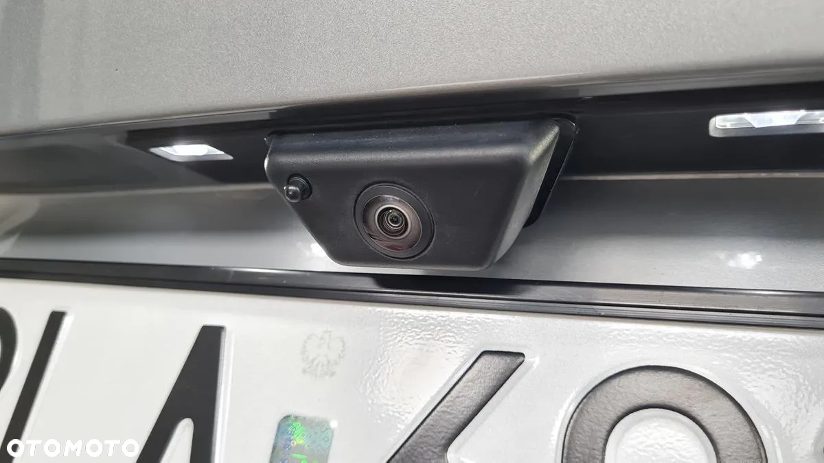 Ford Kuga 2.5 Duratec FHEV TITANIUM - 31