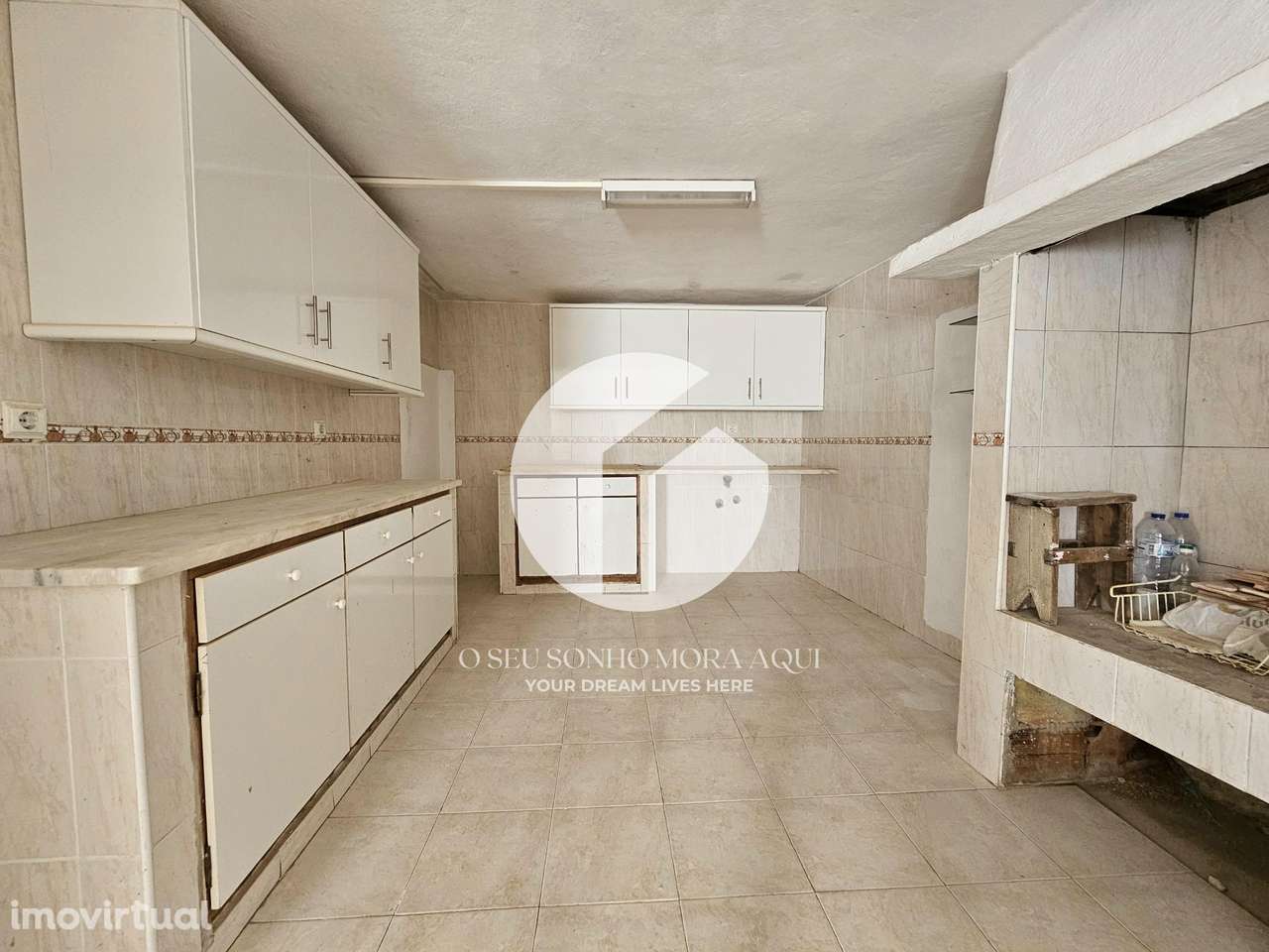 Moradia T5 com pisos independentes em Estoi - Grande imagem: 3/34