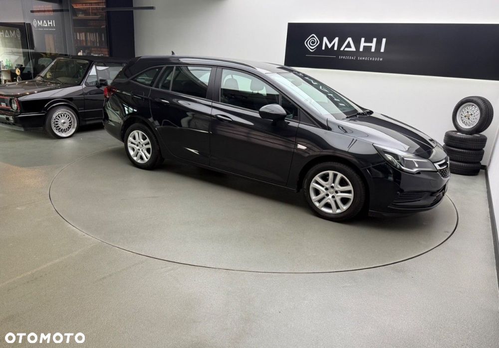 Opel Astra - 14
