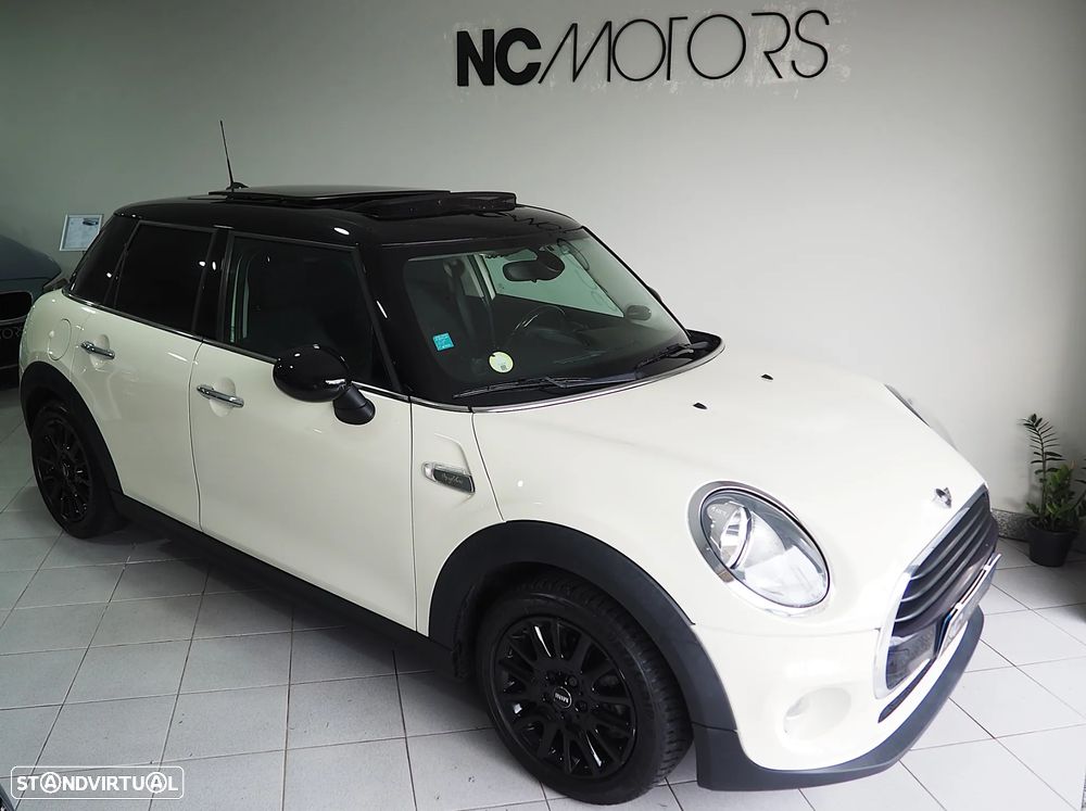 MINI 5 Portas Cooper D Aut. - 3