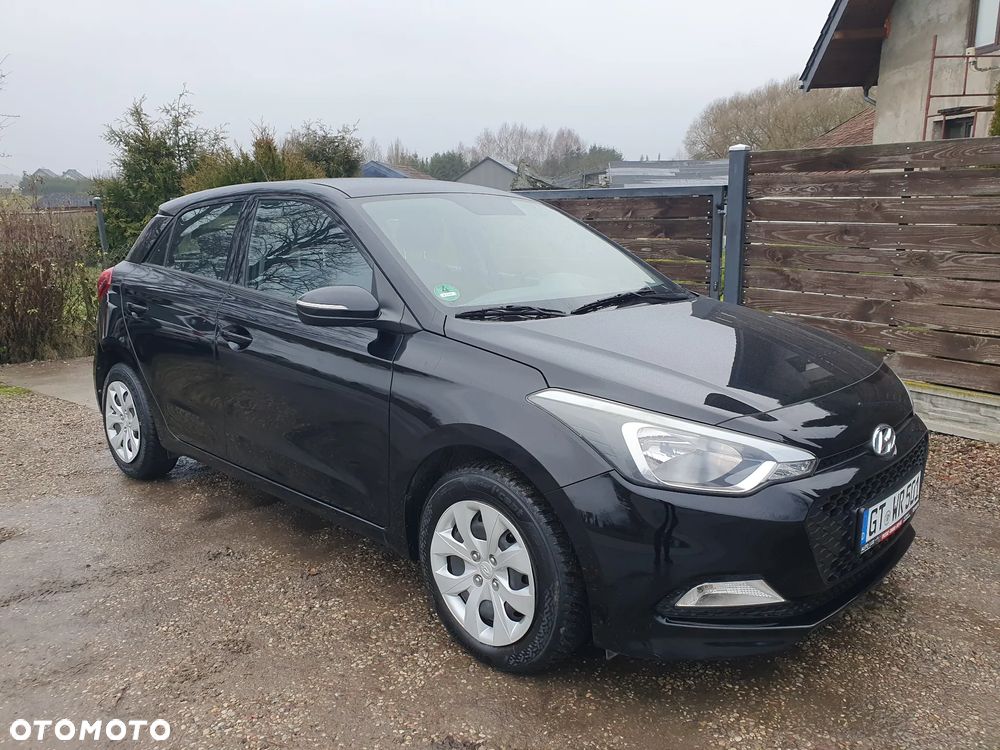 Hyundai i20 blue 1.2 Classic - 8