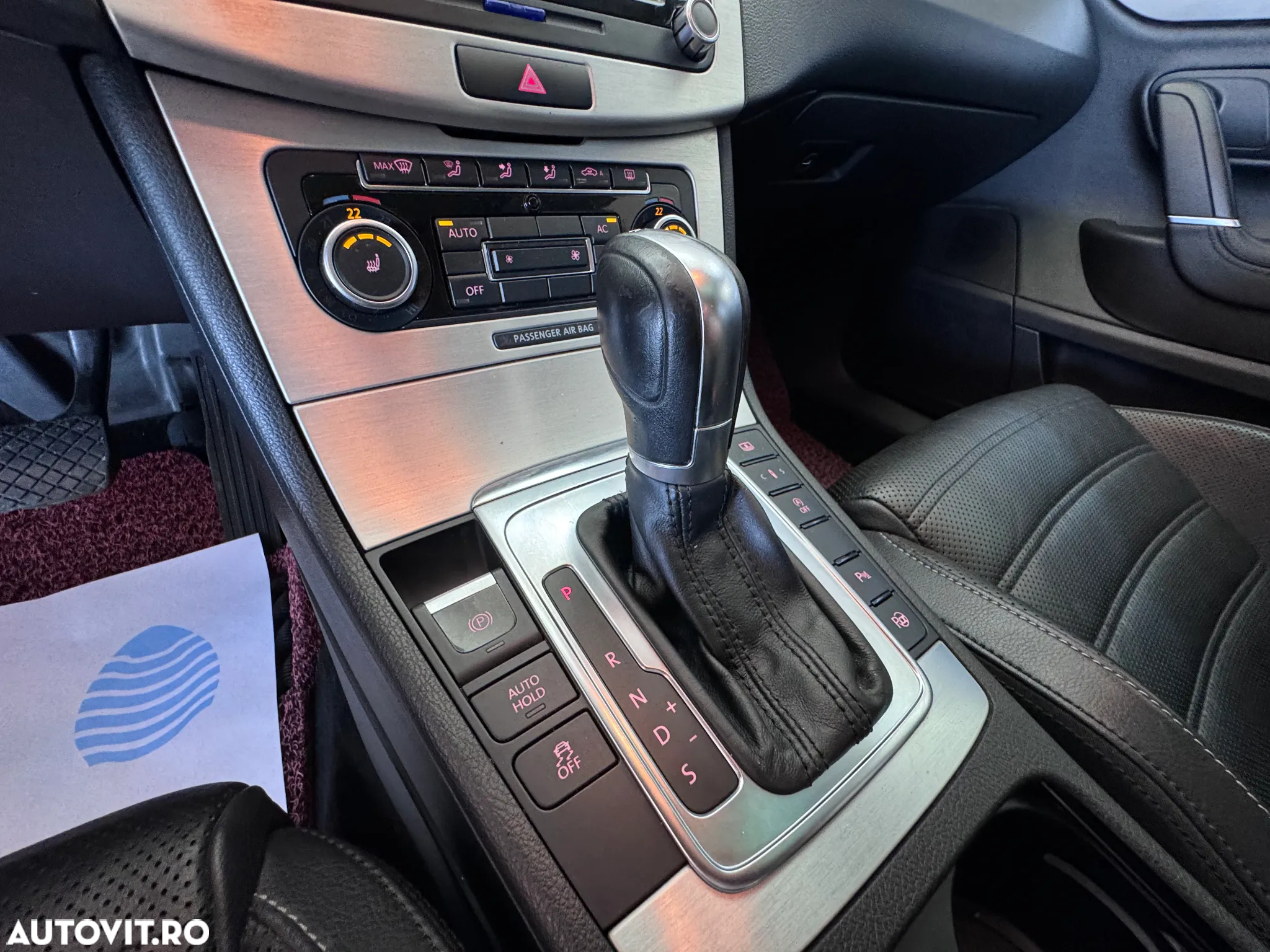 Volkswagen Passat CC 2.0 TDI DPF DSG - 32