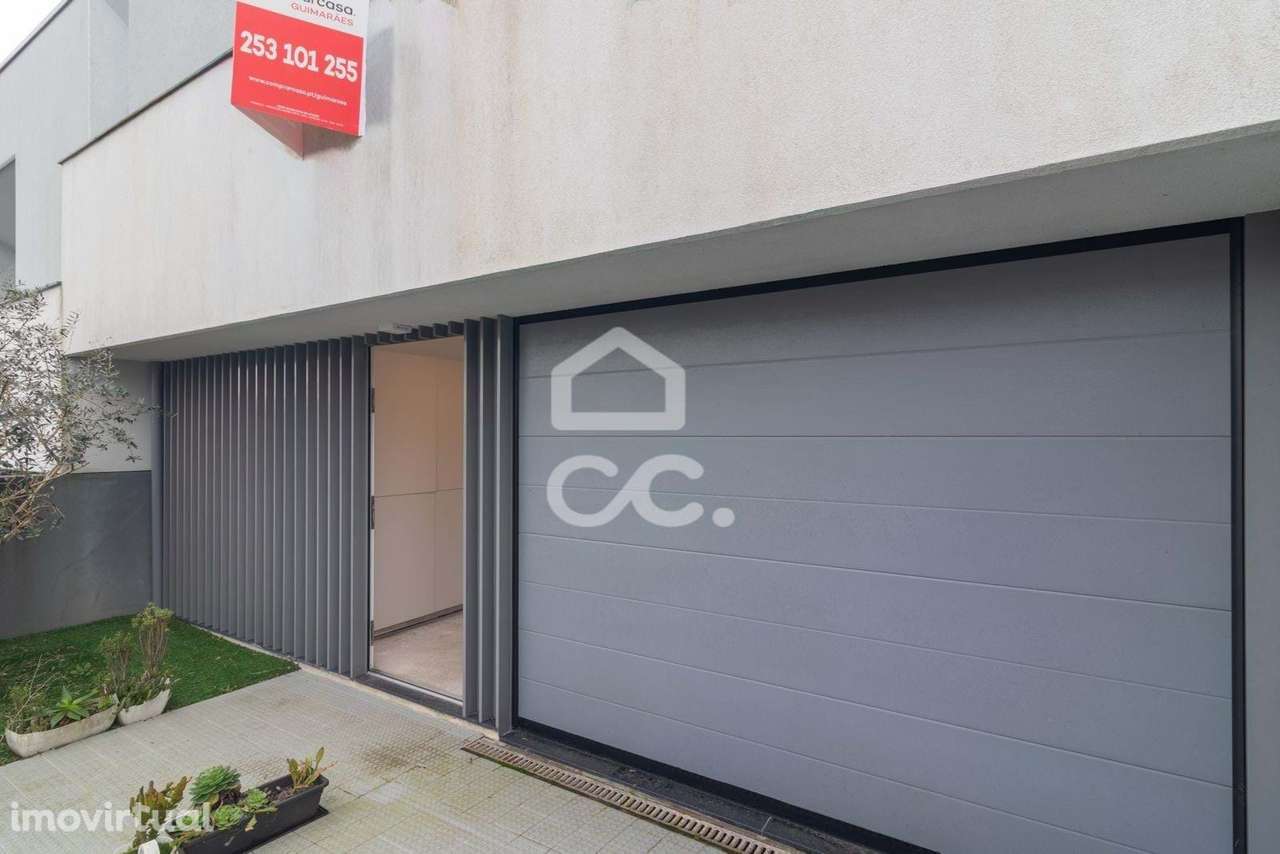 Moradia V3 Moderna Contemporânea - Grande imagem: 2/26