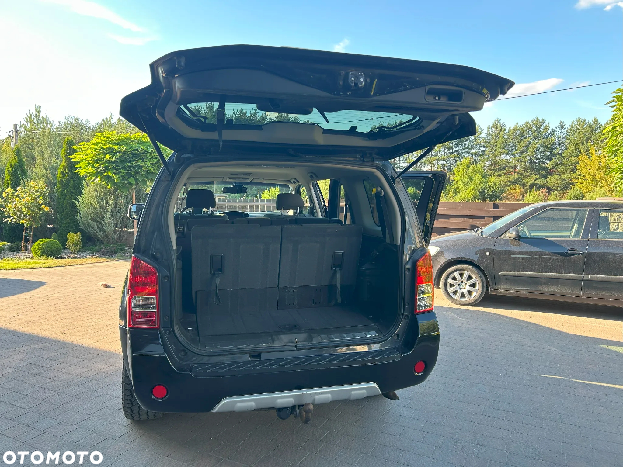 Nissan Pathfinder - 9