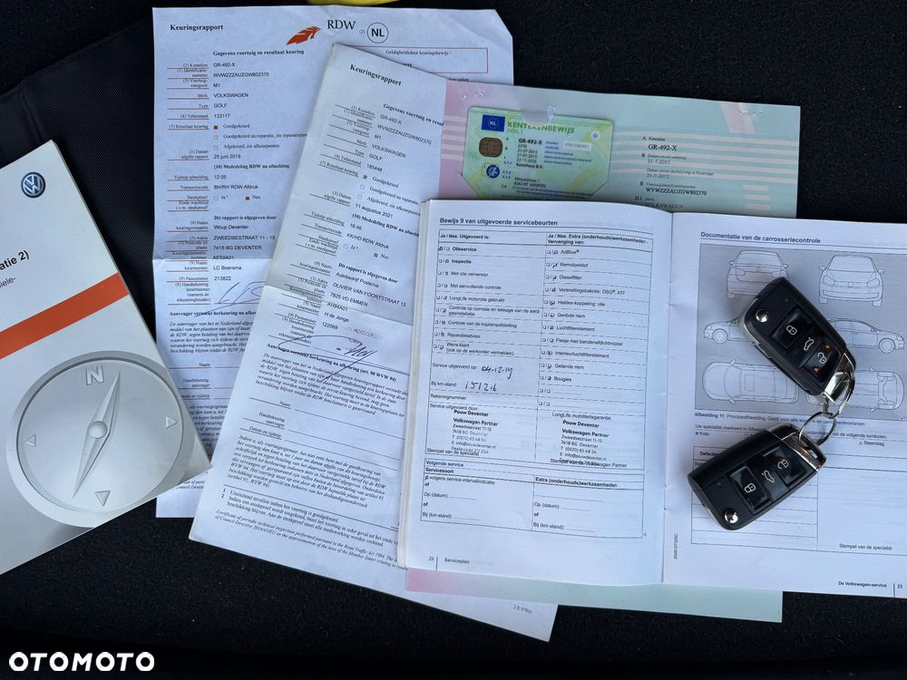 Volkswagen Golf - 23