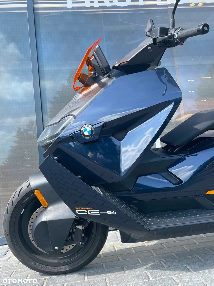 BMW CE 04 - 11