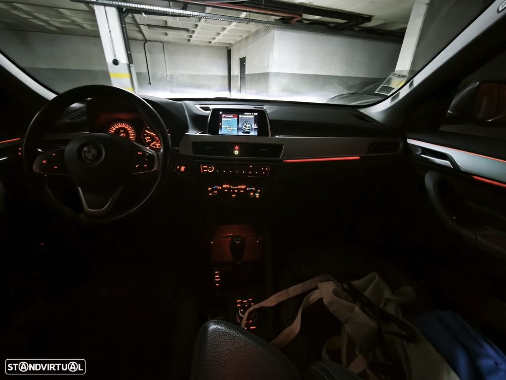 BMW X1 16 d sDrive xLine - 9