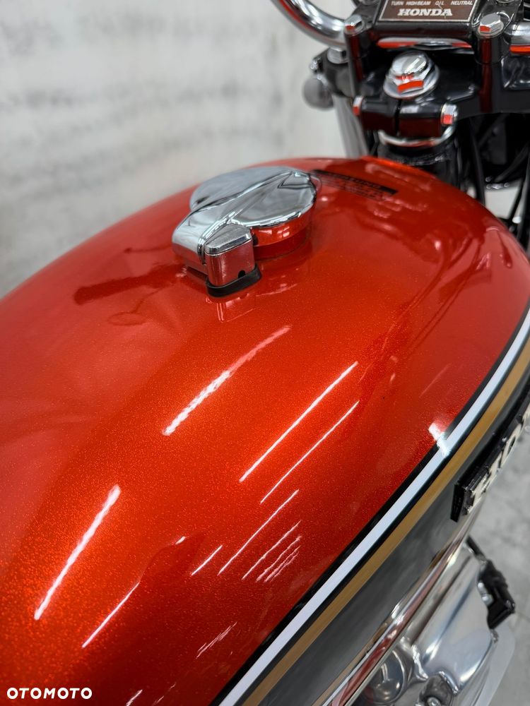 Honda CB - 15