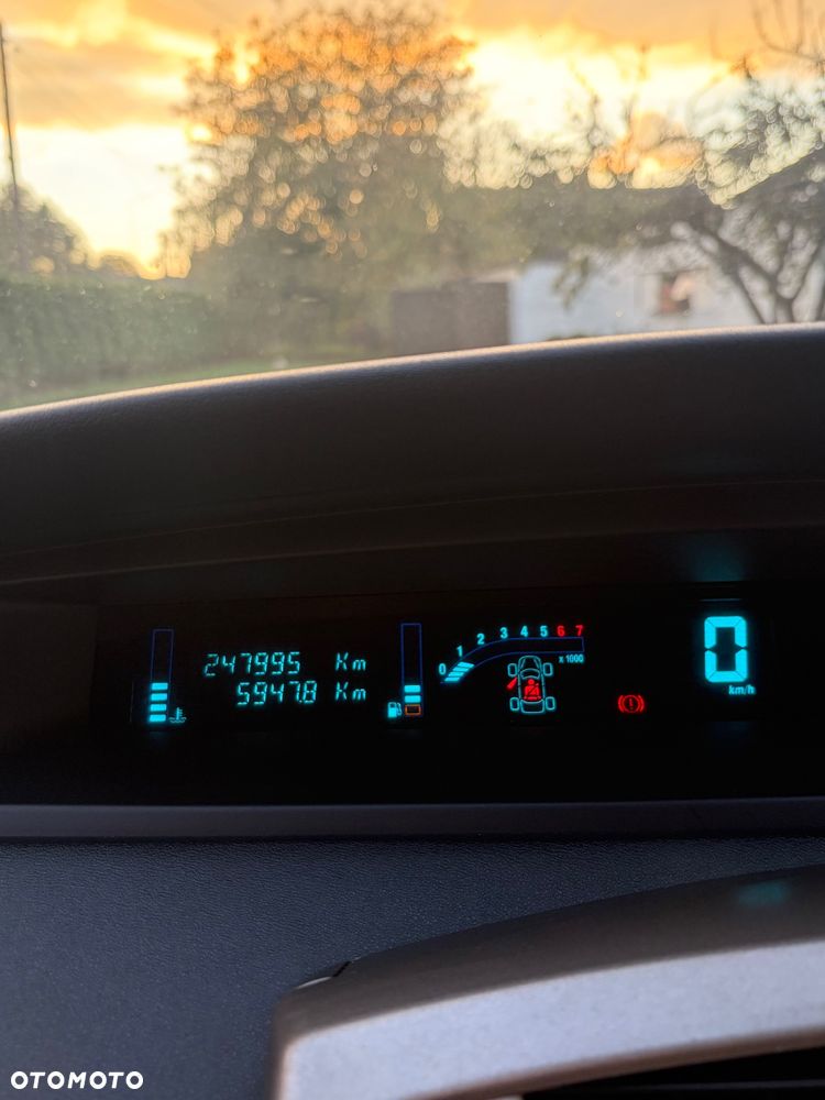Renault Scenic - 16