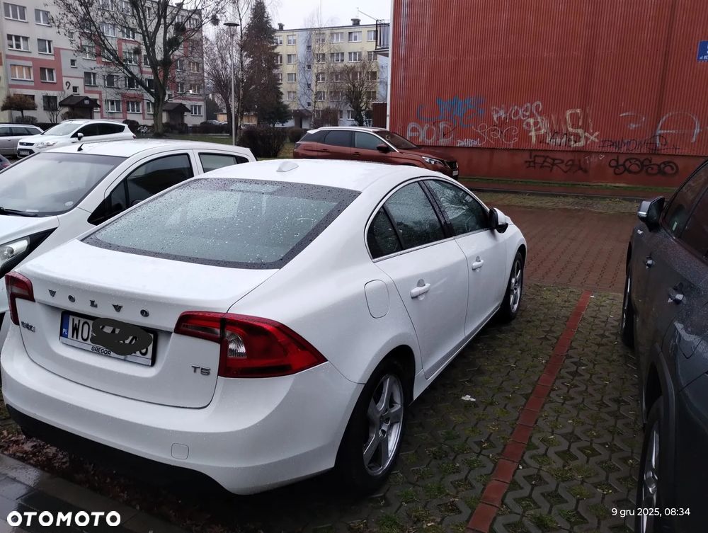 Volvo S60 ver-2-5-t5 - 2