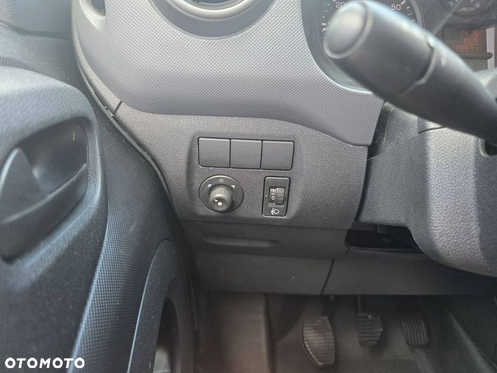 Peugeot Partner - 9