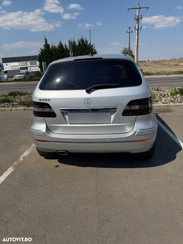 Mercedes-Benz B 200 - 11