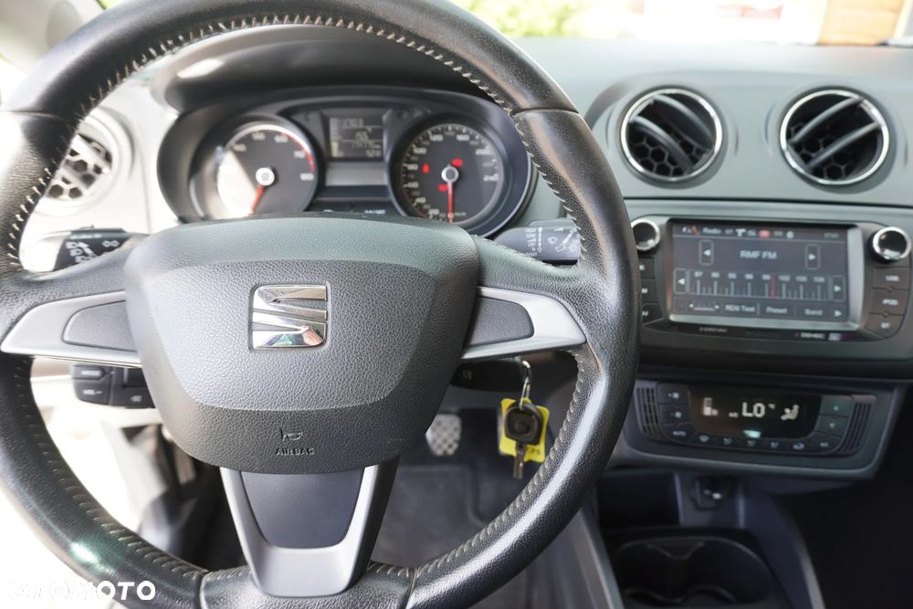 Seat Ibiza 1.2 12V Style - 17