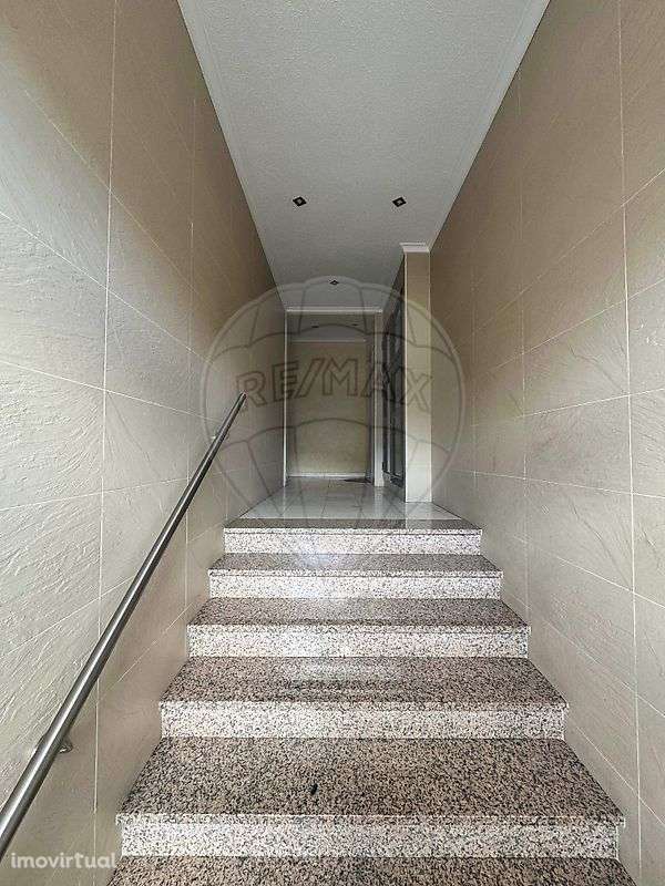 Apartamento T2 para arrendamento - Grande imagem: 3/17