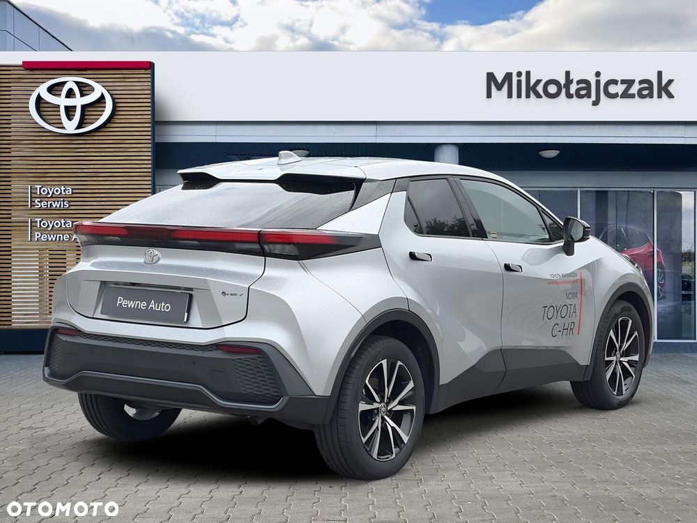 Toyota C-Hr 2025 photo 3