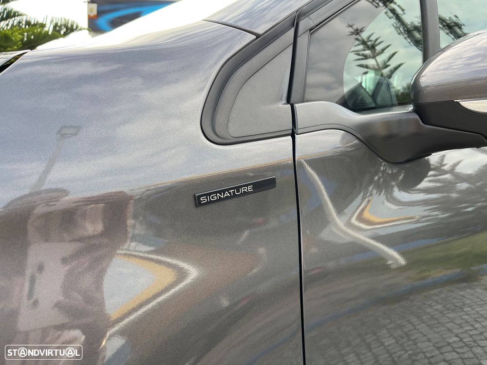 Peugeot 2008 1.5 BlueHDi Signature - 20