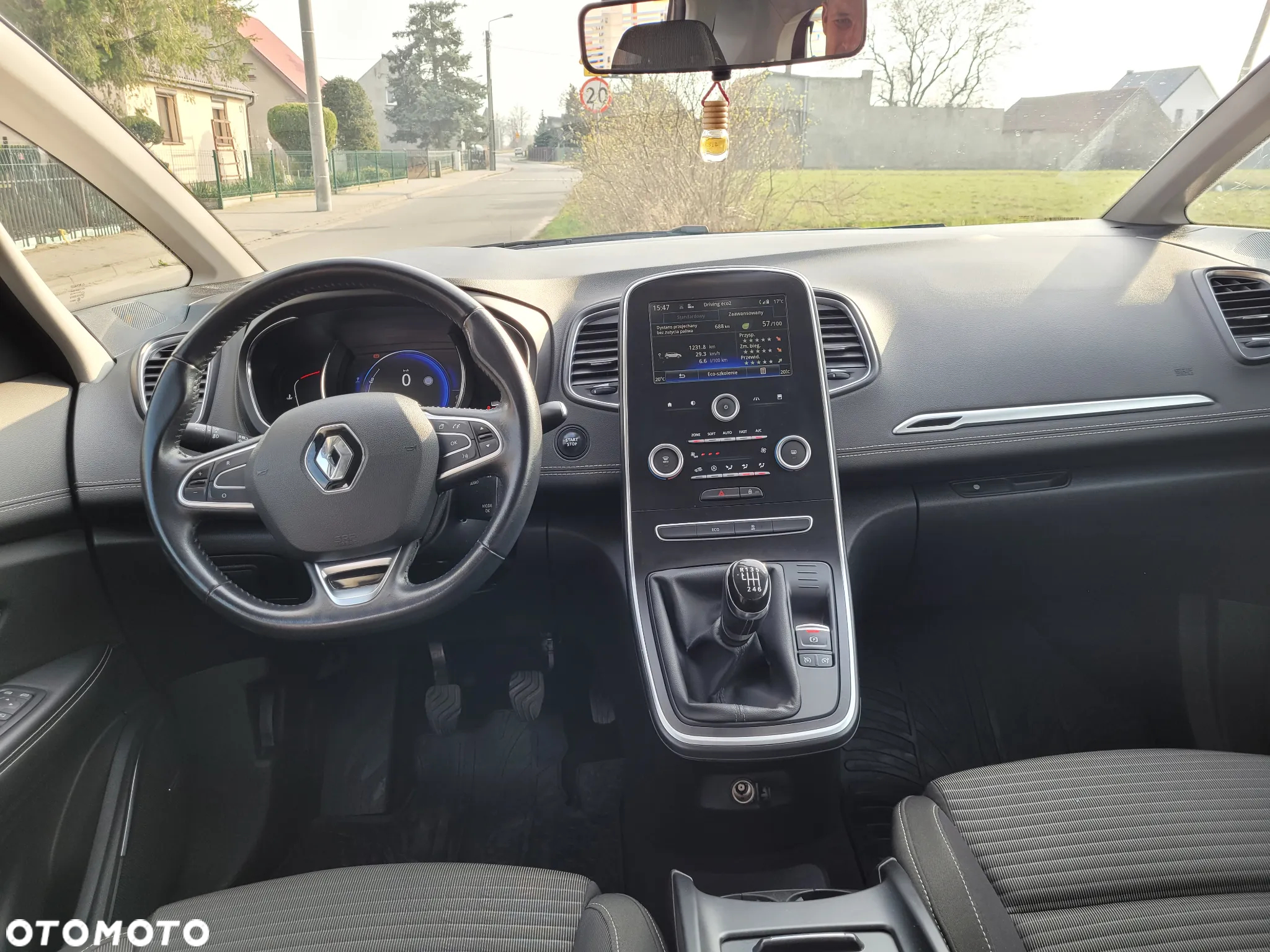 Renault Scenic 1.5 dCi Dynamique - 9