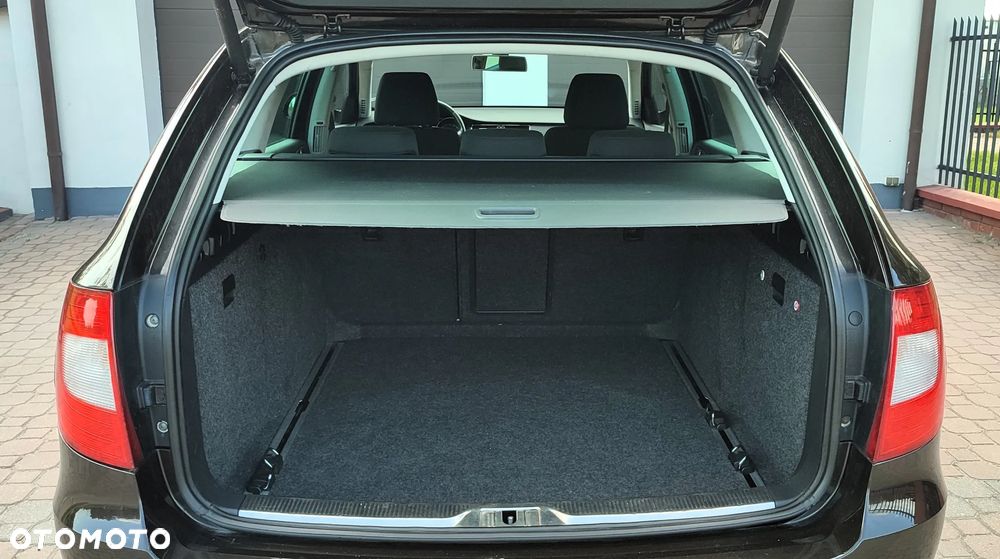 Skoda Superb 2.0 TDI Elegance - 16