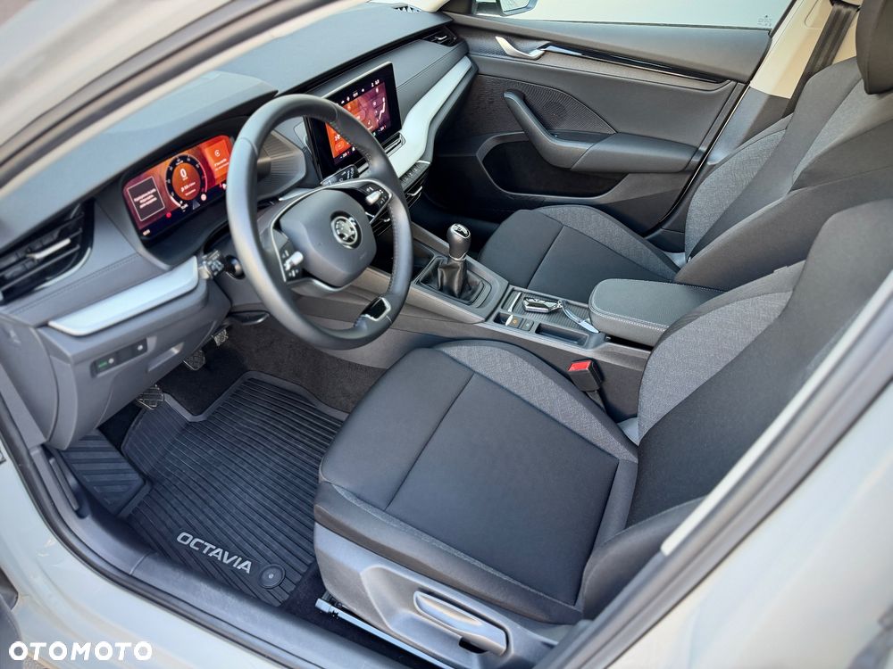 Skoda Octavia 1.5 TSI Essence - 15