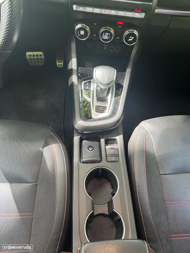 Renault Arkana 1.6 E-Tech R.S.Line - 18