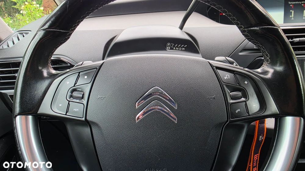 Citroën C4 Grand Picasso 1.6 BlueHDi MoreLife S&S EAT6 - 19