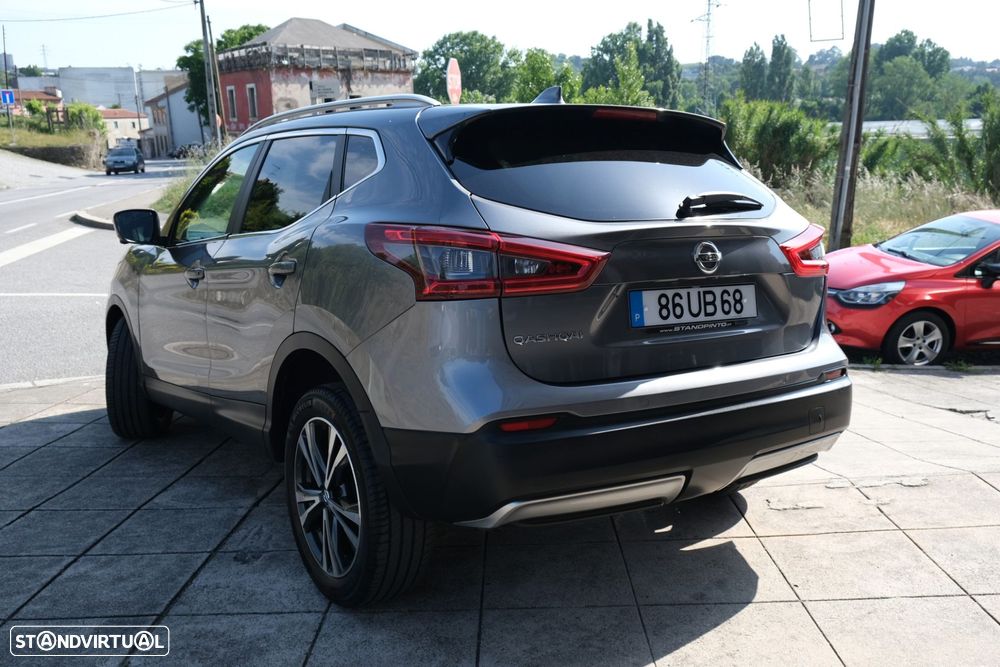 Nissan Qashqai 1.5 dCi N-Connecta 18 - 8