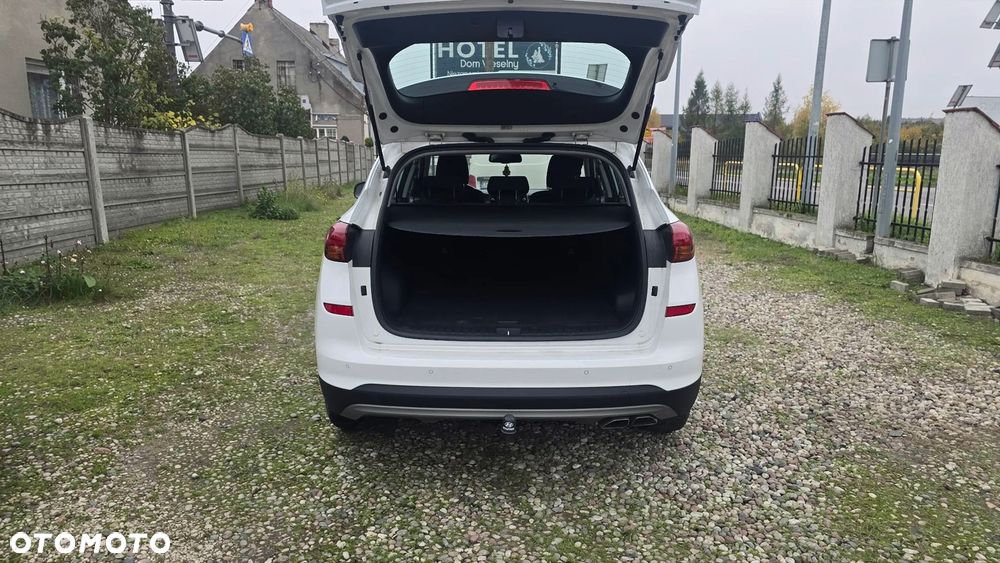 Hyundai Tucson 1.6 CRDi Premium 2WD DCT - 11