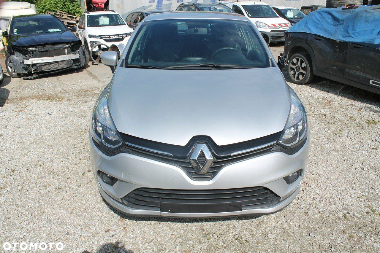 Renault Clio - 2