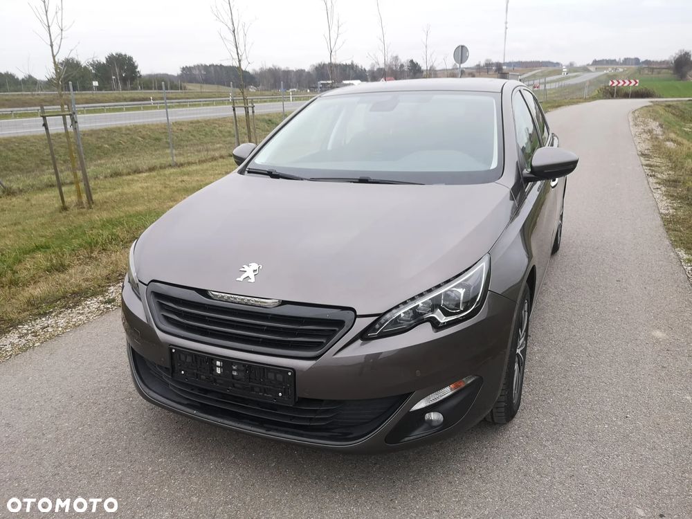 Peugeot 308 125 THP Allure - 29