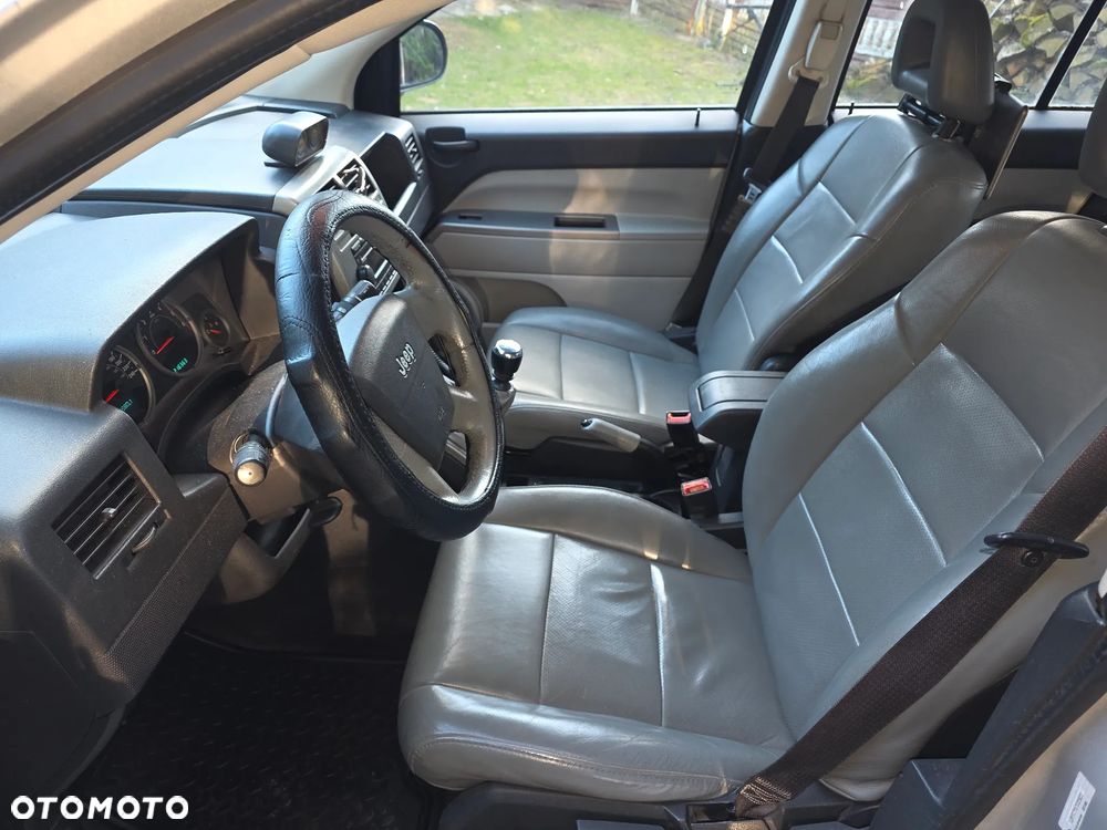 Jeep Compass 2.0 CRD DPF Limited - 9