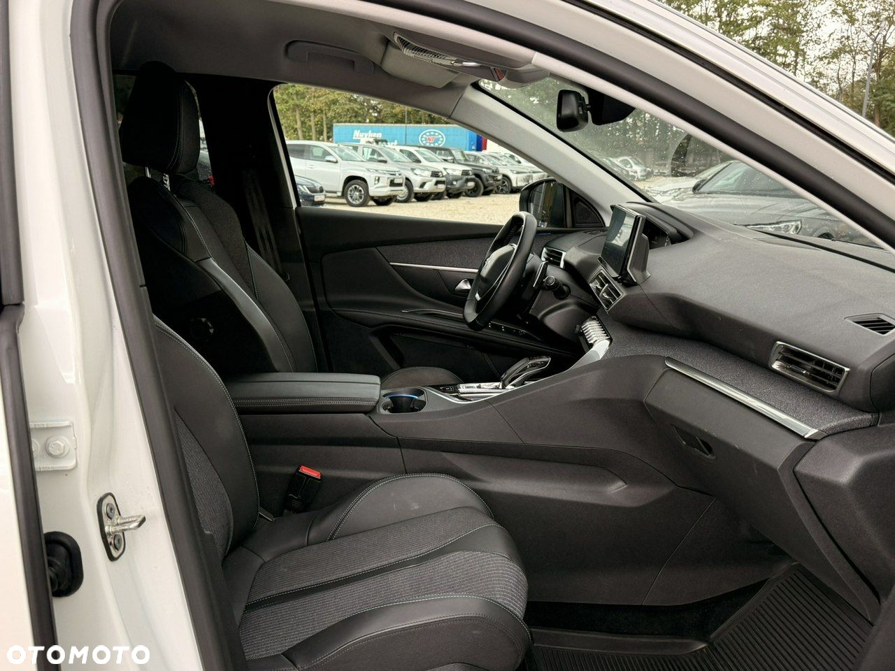 Peugeot 5008 - 23