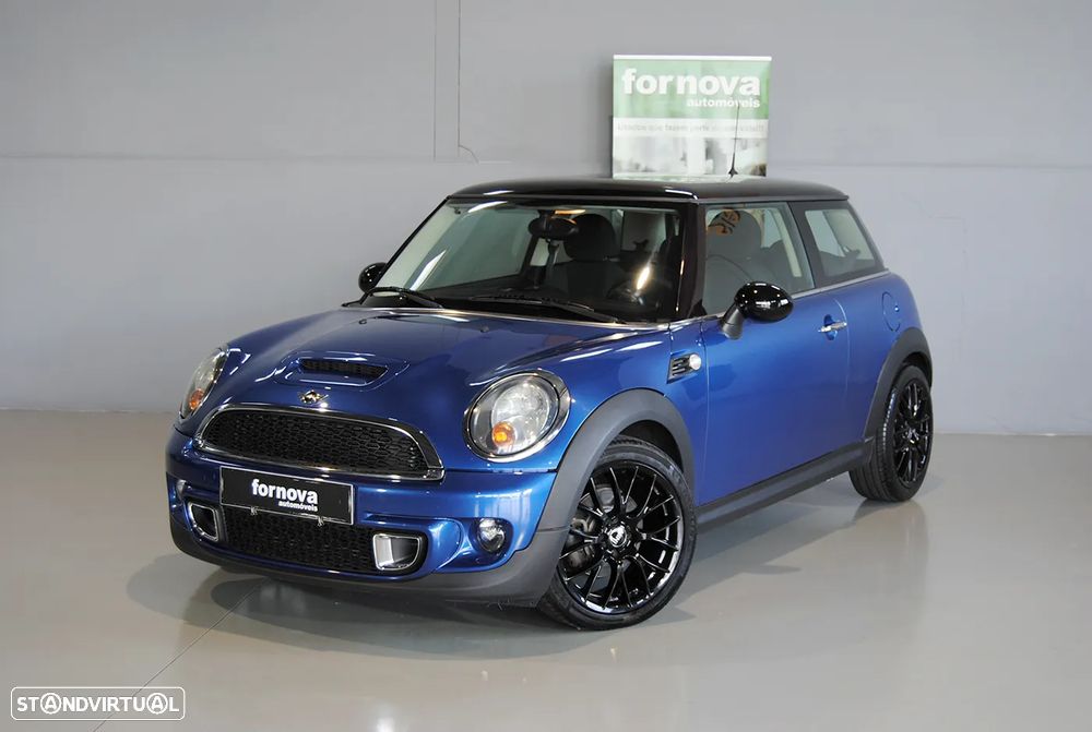 MINI 3 Portas One D - 1