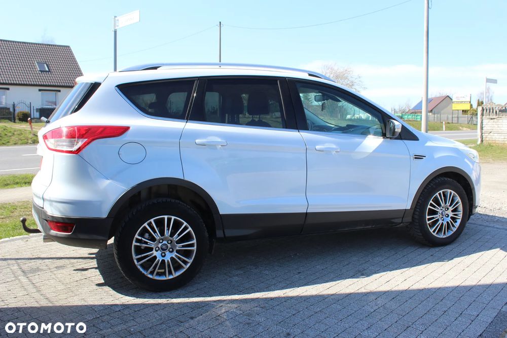 Ford Kuga 2.0 TDCi 2x4 Champions Edition - 6