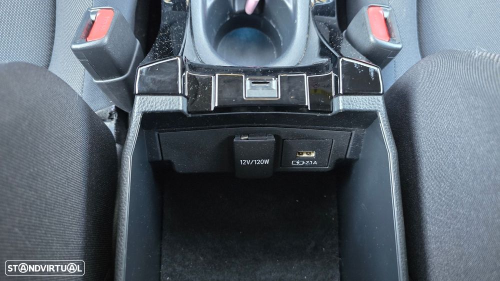 Toyota Corolla SD 1.8 Hybrid Comfort - 29