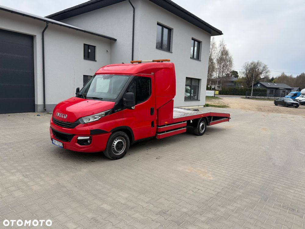 Iveco Daily auto laweta najazd Alu full NPS - 10