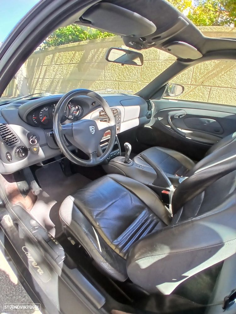 Porsche 911 (996) - 19