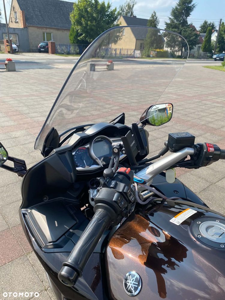 Yamaha FJR - 7