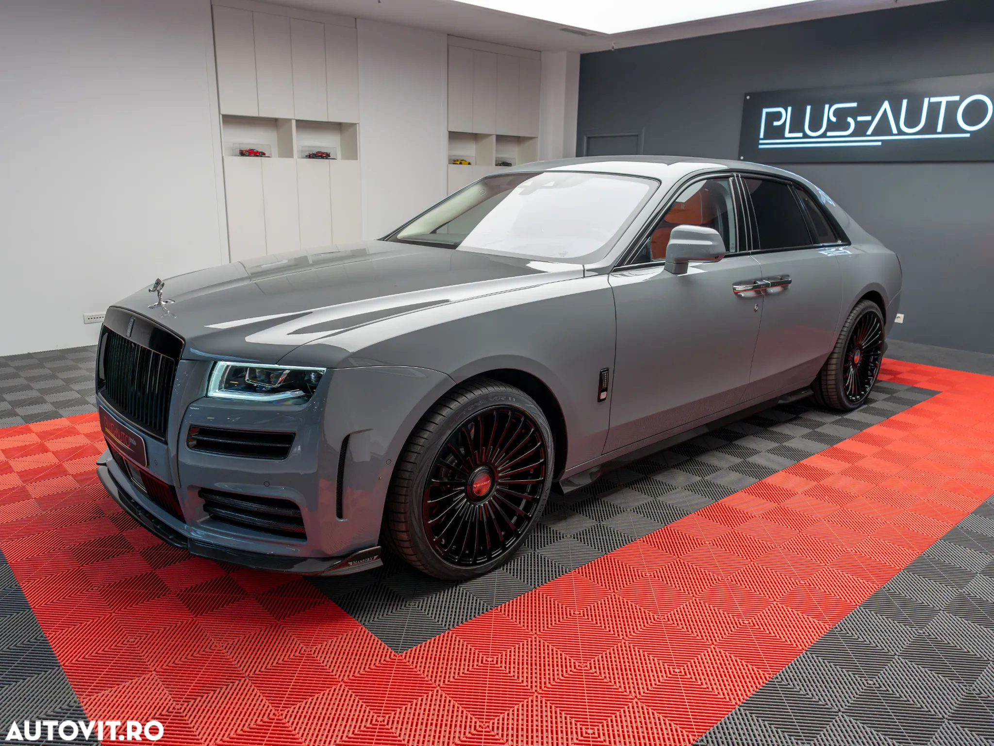 Rolls-Royce Ghost Standard - 3