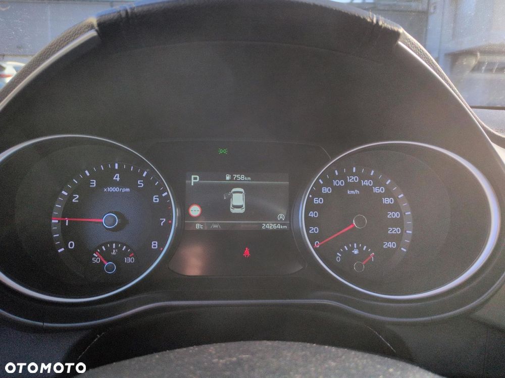 Kia Ceed 1.5 T-GDI M DCT - 11