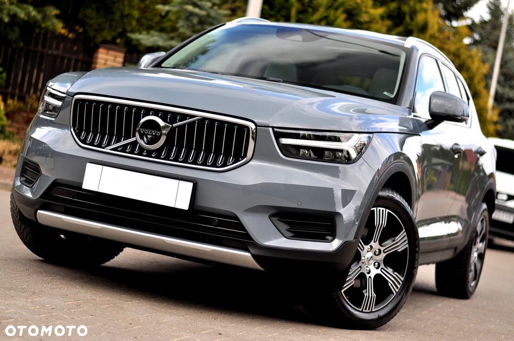 Volvo XC 40 T3 R-Design - 2